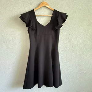 Elliatt Sicily Black Skater‎ Dress Size Large Ruffle Sleeves NWT thumbnail 3