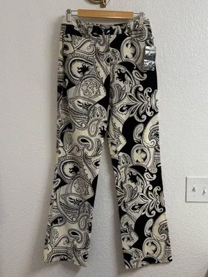 Vintage Etcetera “Karma” Paisley Flare Pants – NWT Size 6 thumbnail 1