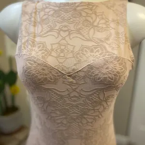 Fourteenth Place Bodysuit Womens Small Nude Pink Lace Illusion Low Open Scoop Ba thumbnail 5