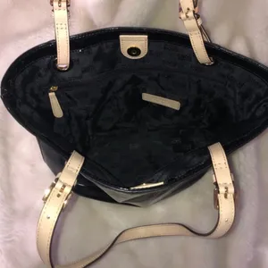 Michael Kors Patent Leather Monogram Tote! thumbnail 5