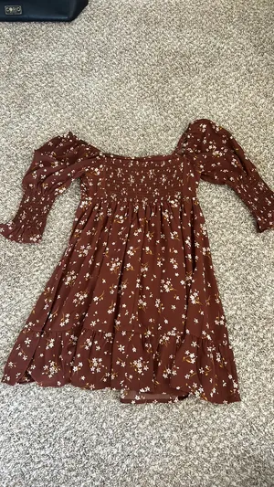Francesca's Dress Floral thumbnail 3