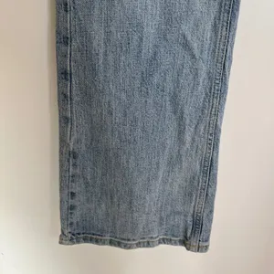 BDG Urban Outfitters Light Wash High Rise Straight Leg Jeans 27W Blue‎ Denim thumbnail 2