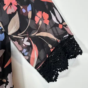 Torrid Floral Kimono Duster Women's 00/0 M/L Black Floral Lace Trim Long Open thumbnail 5