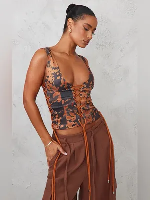 Pretty Little Thing Brown Printed Woven Lace Up Tank NWT Size 12 thumbnail 2