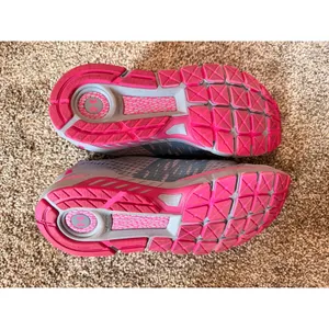 Under Armour HOVR Guardian 2 Womens Gray Pink Running Shoes 3022598-403 Size 12 thumbnail 8