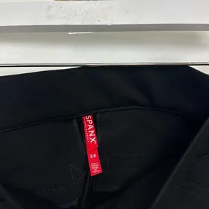 SPANX The Perfect Black Pant Back Seam Skinny Pants in Classic Black Size Small thumbnail 6