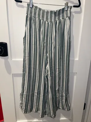 American Eagle Pants thumbnail 1