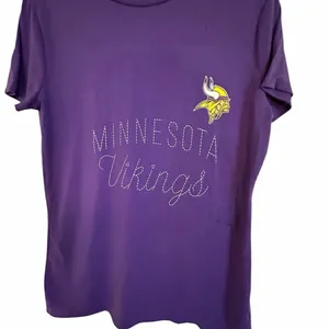 NFL Vikings Women’s Top Size S NWT thumbnail 1