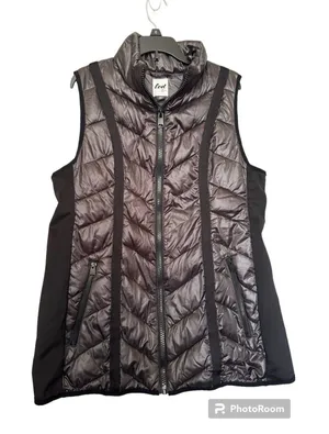 Luxe Essentials Denim‎ (LED) black puffer vest size L thumbnail 1
