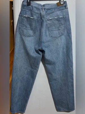 #25 NWOT American Eagle Outfitters Light Blue Distressed Baggy Jeans Size 10R thumbnail 2
