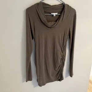 Cabi Lola Tee Brown Cowl Neck Ruched Long Sleeve Medium feminine flattering thumbnail 3