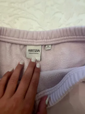 Aritzia Pink Sweat Shorts  thumbnail 3