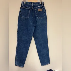 Wrangler Mom Straight Jeans Classic Blue Women's Jeans 5/6 thumbnail 2