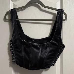 NWT Zara Gray Velvet Cropped Corset Bustier Coquette Glam Minimalist Baddie thumbnail 2