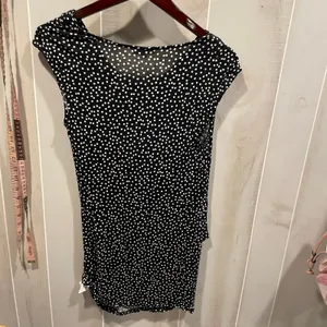 Cute polka dot Pea in the Pod maternity faux wrap stretchy tunic mini dress thumbnail 7