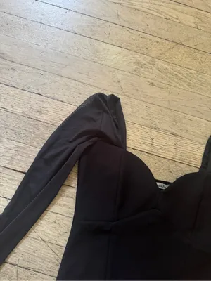 NWT Abercrombie & Fitch Black Long-Sleeve One-Piece thumbnail 2