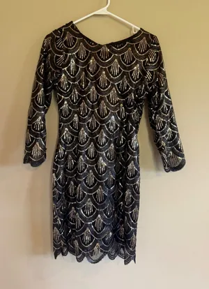 Gianni Bini Black Gold Sequin Mini‎ Dress Art Deco Scalloped Long Sleeve Medium thumbnail 1