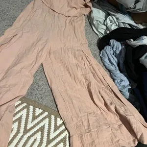 Selfie Leslie STRAPLESS WIDE LEG‎ JUMPSUIT NUDE PINK Small thumbnail 3