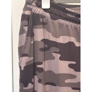 AnyBody Camo Joggers — Women's L Green Size L thumbnail 6