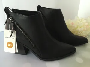 Black Ankle Boots, Size 9 1/2 thumbnail 3