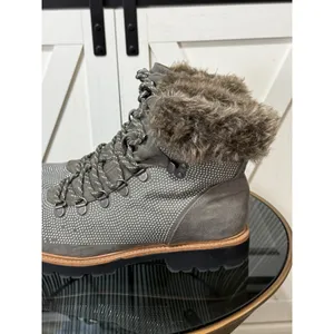 Report Women’s Size 10 Grey Combat Hiking Boots Faux Fur Collar Rhinestone Studs thumbnail 8