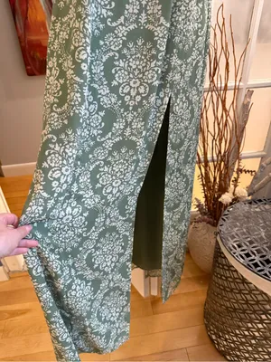 ✨Abercrombie & Fitch Green Maxi Dress XS✨ thumbnail 3