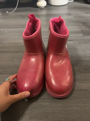 UGG Boots Women’s thumbnail 2