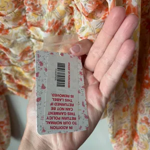 Free People Mabel Printed Blouse NWT Size Medium Floral Long Sleeve thumbnail 6