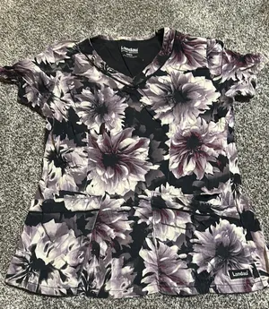 Scrub top Multi Size M thumbnail 1