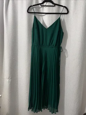 ASOS Women’s Green Pleated V-Neck Cami Midi Dress With Drawstring Waist Size 8 thumbnail 2