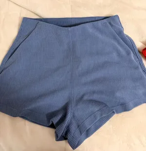 Lululemon Softstreme Shorts thumbnail 1