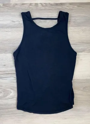 Lululemon Black Tank thumbnail 1