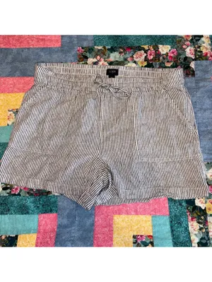 J.Crew $60 Womens M Striped 55% Linen Blend Comfort Lounge Casual Shorts Medium thumbnail 2