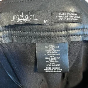 Mark Alan NY Women's M Cropped Black Faux Leather Pants Wide Leg Elevated Basic‎ thumbnail 6