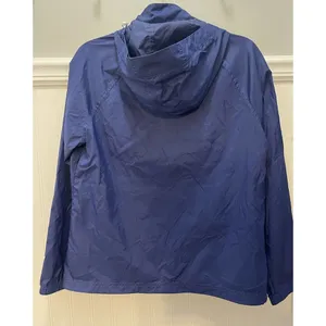 LL BEAN Women's Lightweight Windbreaker Small Nylon Rain Jacket Blue Hidden Hood thumbnail 2