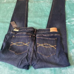 Abercrombie & Fitch Women’s Super Skinny Super Stretchy Jeans thumbnail 3