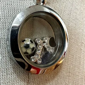 Origami Owl Locket Necklace thumbnail 9