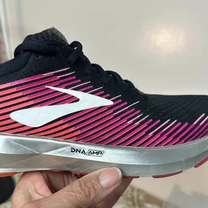 Brooks Levitate 1202581B083 Women's Size 11-Black Pink - Athletic Running Shoes thumbnail 3