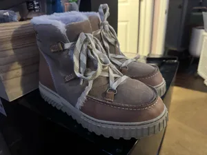 Sorel Boots thumbnail 3