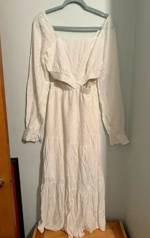 Cutout Sides White Dress Size L thumbnail 1