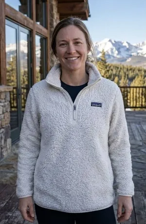 Patagonia Women’s Large Fleece Sweater Jacket 1/4 Zip Sherpa White Matted Fleece thumbnail 1