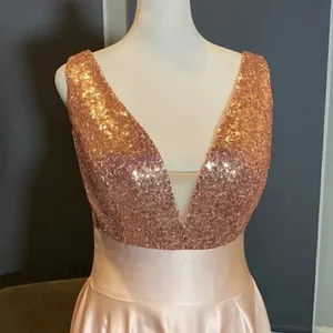 Women’s Full Length Sequined Bodice V-Neck Party Prom Dress Size 8 NWOT thumbnail 2