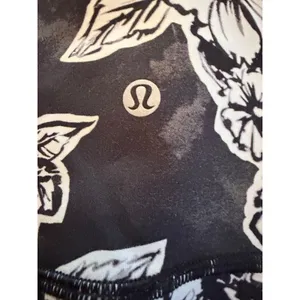 lululemon Wunder Under High-Rise Leggings Womens Size 6 Black Floral thumbnail 4