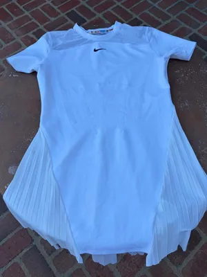 Nike drifit white tennis dress with accordion skirt Sz M slim fit #tennis #athletic #pickleball thumbnail 5