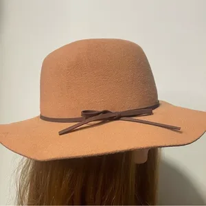 Womens Tan Felt Wide Brim Hat with Brown Ribbon Bow‎ One Size Fits Most thumbnail 2