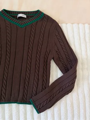 Zara Brown Cable-Knit V-Neck Sweater with Green Trim thumbnail 5