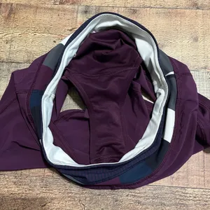 Lululemon Wmns Burgundy Groovy Run Short Sz 6 Athlete Gym Yoga Running Crossfit thumbnail 7