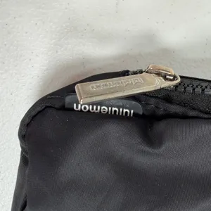 Lululemon Athletica Everywhere Belt Bag 1L Logo Print Black Bum Fanny Pack Sling thumbnail 5