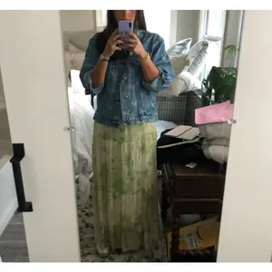 Line + Dot Green Tropical Maxi Dress SMALL Tiered Ruffle Cottage Vacation $115 thumbnail 7
