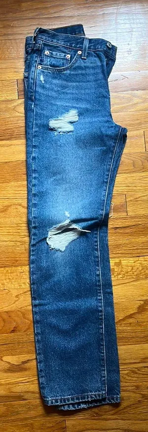 Levis 501 Jeans  thumbnail 2